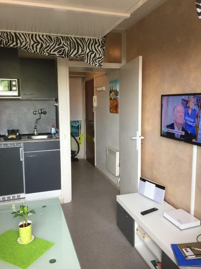 Frejus Studio 外观 照片